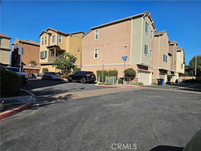 2892 Cedar Lane, Pomona CA: https://media.crmls.org/medias/924057f2-5e40-4310-9e84-8459d52d2ac3.jpg