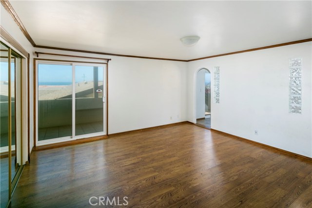 212 7th Street, Manhattan Beach, California 90266, 3 Bedrooms Bedrooms, ,3 BathroomsBathrooms,Residential,Sold,7th,SB17133904