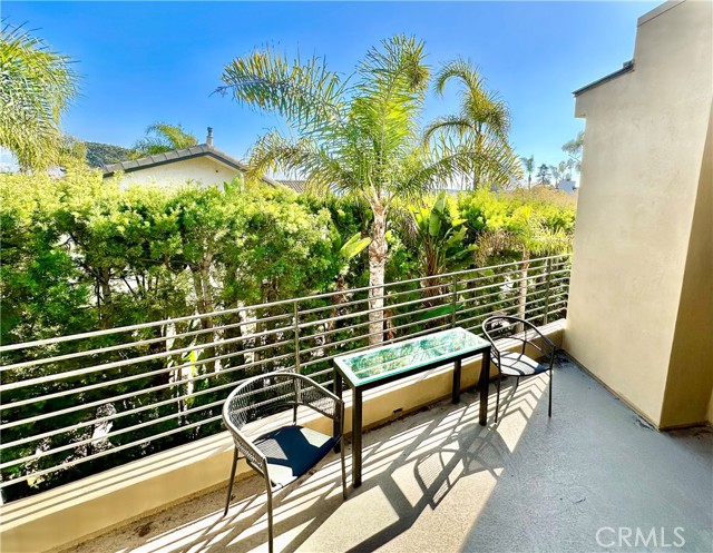 Detail Gallery Image 7 of 20 For 1547 N Coast, Laguna Beach,  CA 92651 - 2 Beds | 2 Baths