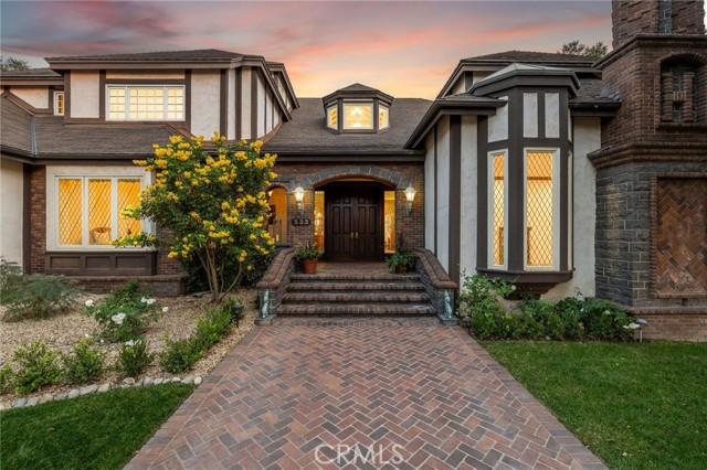 533 E Sierra Madre Avenue, Glendora CA: https://media.crmls.org/medias/92411083-5a67-4775-bf5a-ec801f39714c.jpg