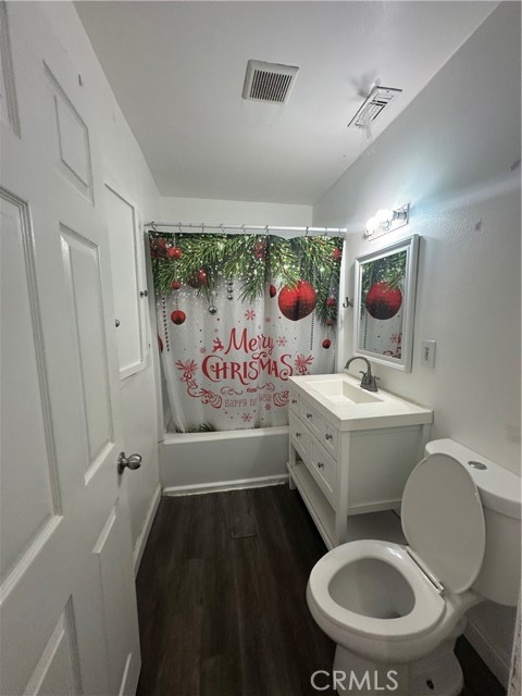 Detail Gallery Image 8 of 15 For 17443 Cohasset St, Van Nuys,  CA 91406 - 2 Beds | 1 Baths