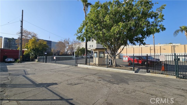 Image 47 of 57 For 401 4th Street