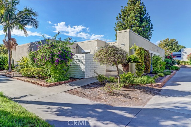 2035 Via Mariposa E #D, Laguna Woods, CA 92637