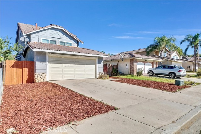 Detail Gallery Image 1 of 40 For 23642 Parkland Ave, Moreno Valley,  CA 92557 - 3 Beds | 2/1 Baths