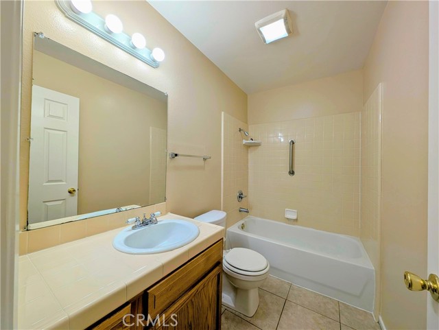 128 Channing Street, Redlands CA: https://media.crmls.org/medias/9242ccff-4e06-405d-a769-f860c9382109.jpg
