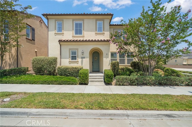 Detail Gallery Image 2 of 43 For 2999 E Walking Beam Pl, Brea,  CA 92821 - 3 Beds | 2/1 Baths