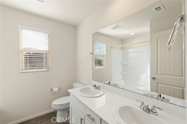 Detail Gallery Image 25 of 41 For 30041 Leeward Ct, Menifee,  CA 92584 - 5 Beds | 2/1 Baths