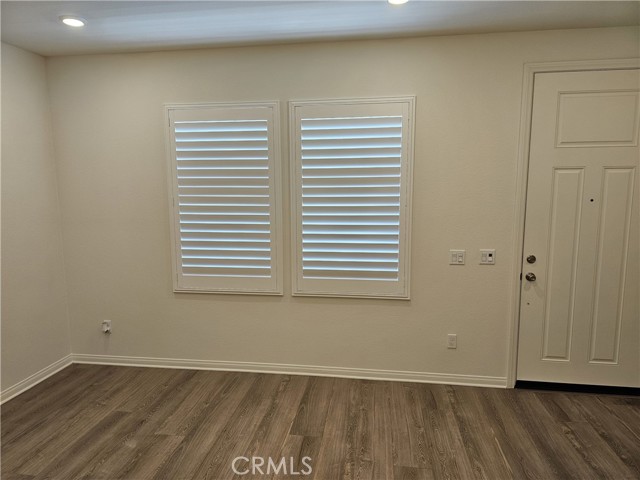 Detail Gallery Image 5 of 15 For 3937 E Carmel Privado, Ontario,  CA 91761 - 3 Beds | 2/1 Baths