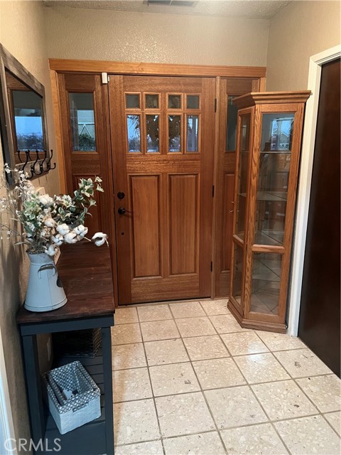 8484 Almond Avenue, Winton CA: https://media.crmls.org/medias/9243cae7-2517-4350-b460-fd0a6e9038ae.jpg
