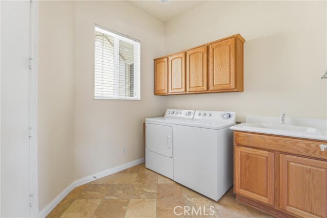 Detail Gallery Image 36 of 42 For 19300 Macklin, Apple Valley,  CA 92308 - 2 Beds | 2/1 Baths