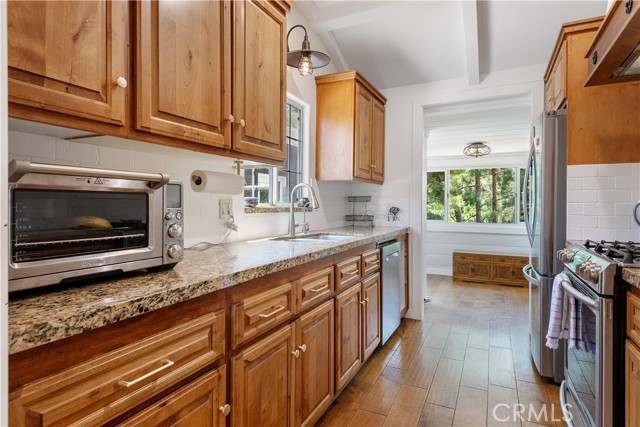 Detail Gallery Image 17 of 25 For 26357 Hillcrest Ave, Lomita,  CA 90717 - 2 Beds | 2 Baths