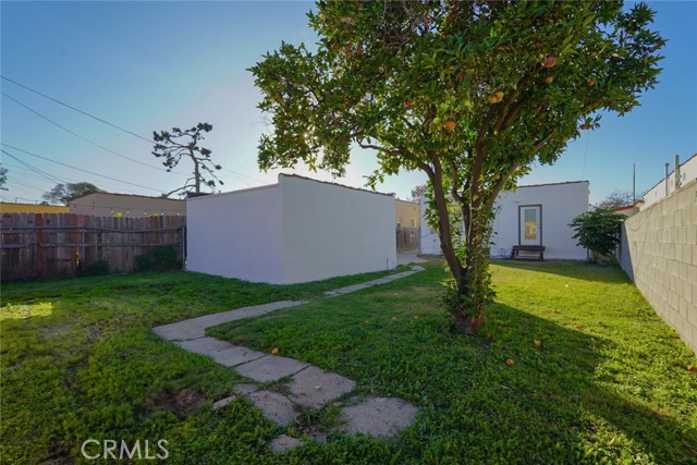 Detail Gallery Image 34 of 37 For 7806 S Denker Ave, Los Angeles,  CA 90047 - 2 Beds | 2 Baths