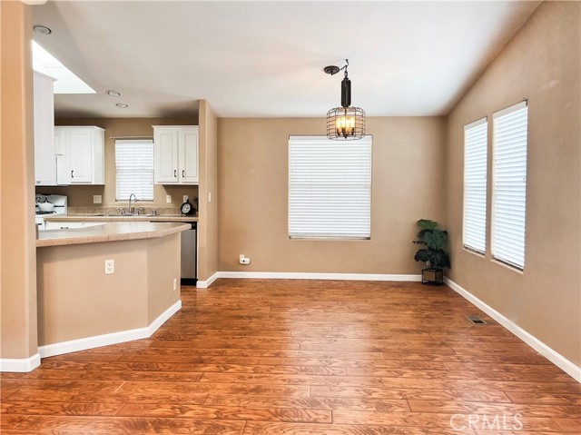 Detail Gallery Image 6 of 34 For 1150 Ventura Bld #119,  Camarillo,  CA 93010 - 3 Beds | 2 Baths