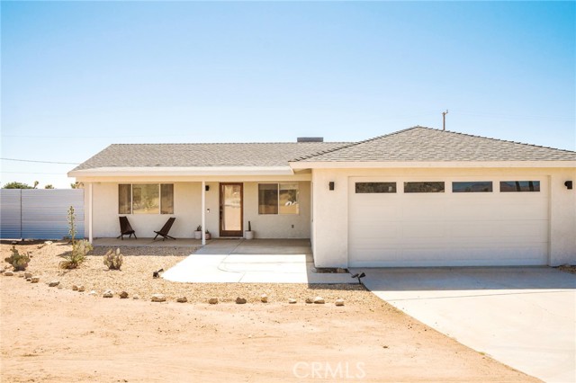 Detail Gallery Image 1 of 57 For 3655 Surrey Ave, Yucca Valley,  CA 92284 - 3 Beds | 2 Baths