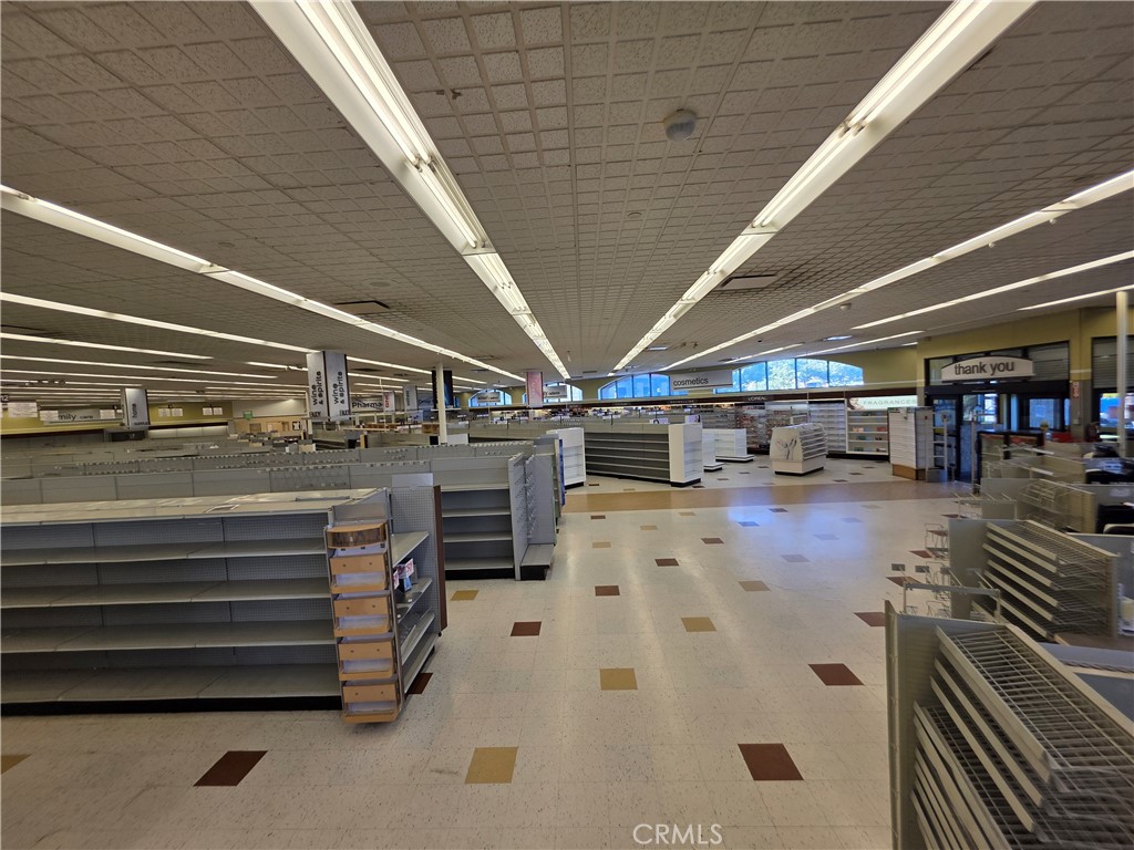 MLS #WS25227365 image #12