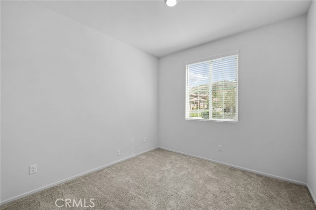 Detail Gallery Image 13 of 56 For 24085 Midvale Ct, Corona,  CA 92883 - 4 Beds | 3 Baths