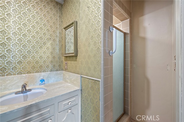 531 N Cherry Tree Lane, Anaheim CA: https://media.crmls.org/medias/9247c35d-0f2e-4fcf-883c-35c563d0977a.jpg