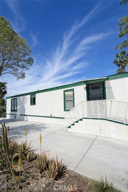 Detail Gallery Image 17 of 17 For 17625 Langlois #105,  Desert Hot Springs,  CA 92241 - 2 Beds | 2 Baths
