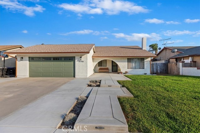 10750 Hollenbeck Drive, Riverside CA: https://media.crmls.org/medias/9248eb5f-ad45-4320-ab5e-3f42b7abafb5.jpg