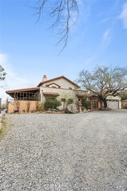 9075 Mesa Vista Street, Apple Valley CA: https://media.crmls.org/medias/924a47ed-e168-4139-b8d8-0b59ba679f0f.jpg