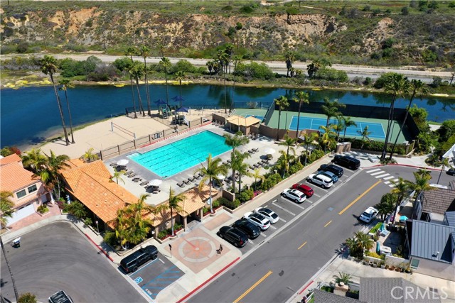Detail Gallery Image 39 of 39 For 415 Canal St, Newport Beach,  CA 92663 - 4 Beds | 2/1 Baths