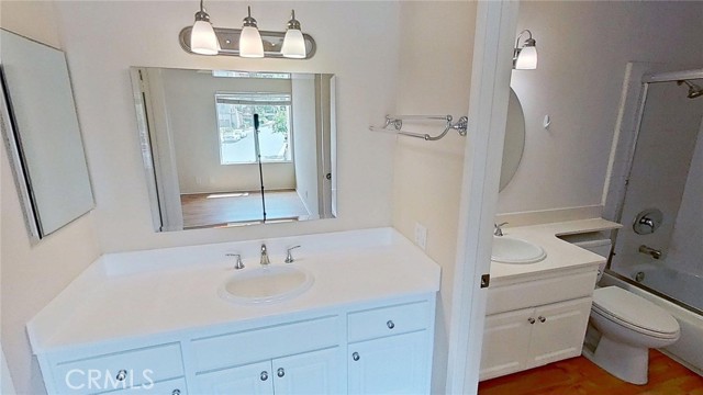 Detail Gallery Image 18 of 27 For 137 Corsica Dr, Newport Beach,  CA 92660 - 2 Beds | 1 Baths