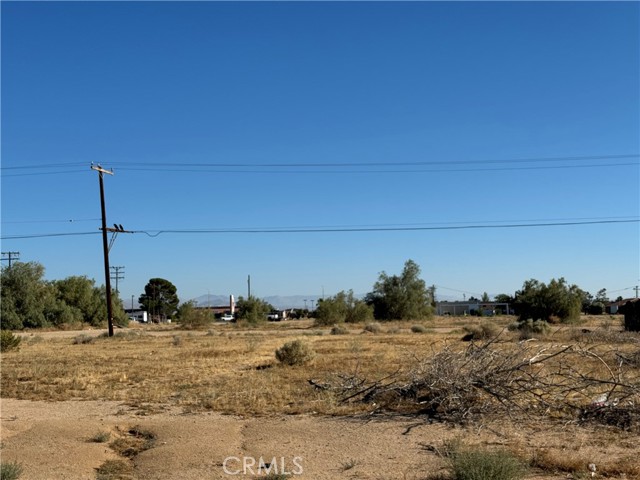 Detail Gallery Image 5 of 15 For 20337 Hacienda Bld, California City,  CA 93505 - – Beds | – Baths