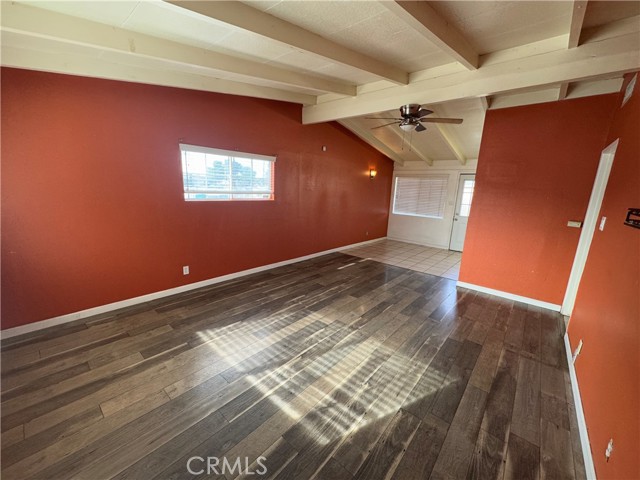 Detail Gallery Image 6 of 45 For 800 N Vista Ave, Rialto,  CA 92376 - 3 Beds | 2 Baths