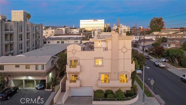 Detail Gallery Image 36 of 45 For 11359 Missouri Ave, Los Angeles,  CA 90025 - 4 Beds | 3/1 Baths