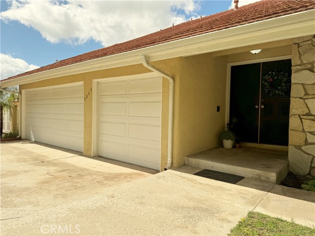 9865 Lanark Street photo 3