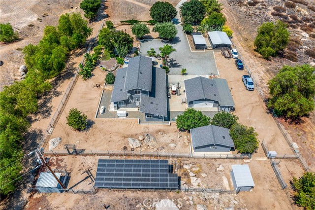 40555 Benji Lane, Hemet CA: https://media.crmls.org/medias/924e57a2-94f2-4b8a-8969-8f4741ec05be.jpg