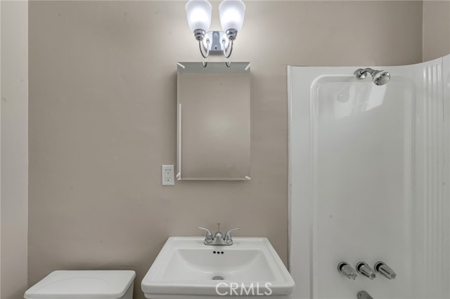 217 E 221st, Carson CA: https://media.crmls.org/medias/924f2450-9701-42ef-8178-1c990e7662be.jpg