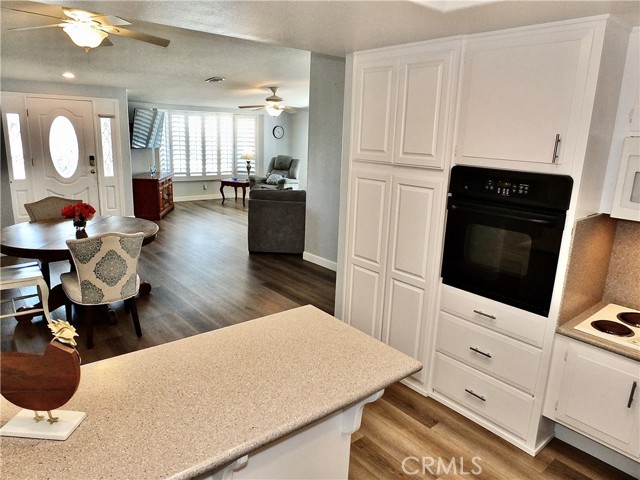 Detail Gallery Image 17 of 53 For 1560 Homewood Rd #114-L,  Seal Beach,  CA 90740 - 2 Beds | 2 Baths