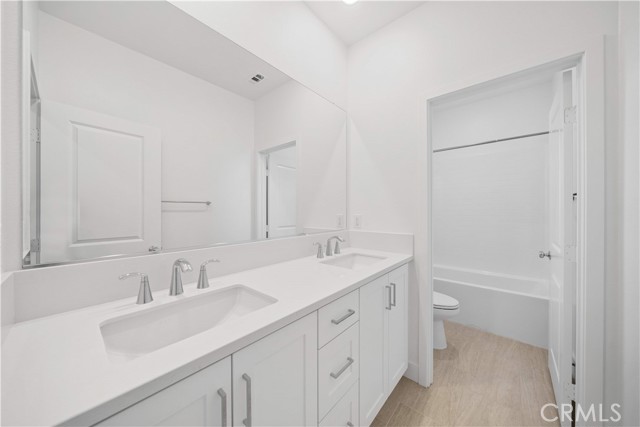 Detail Gallery Image 24 of 62 For 289 Shoveler, Irvine,  CA 92618 - 4 Beds | 2/1 Baths