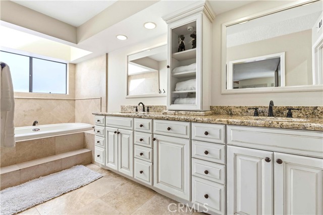 Detail Gallery Image 19 of 43 For 28231 Tinajo, Mission Viejo,  CA 92692 - 4 Beds | 2/1 Baths