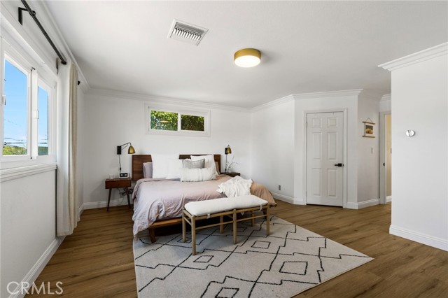 3763 Hackett Avenue photo 24