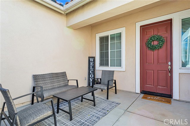 Detail Gallery Image 4 of 33 For 10324 Silverberry St, Apple Valley,  CA 92308 - 4 Beds | 2 Baths