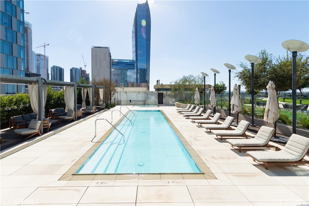 889 Francisco Street #2901