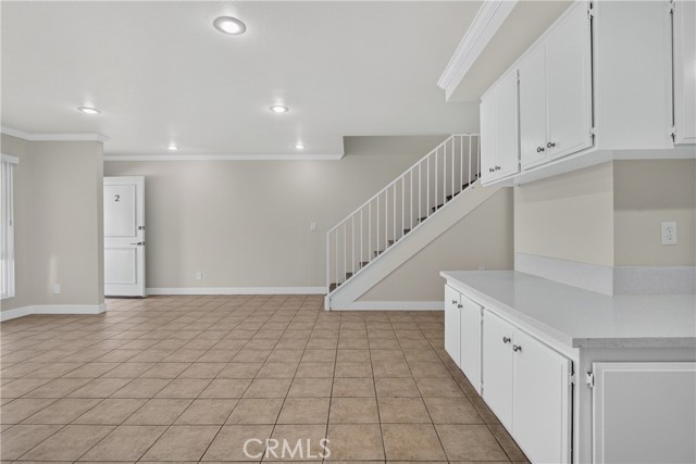 25220 Belle Porte Avenue, 2 photo 6