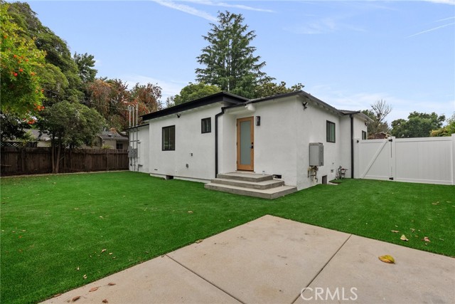 Detail Gallery Image 34 of 38 For 5730 Stansbury Ave, Van Nuys,  CA 91401 - 3 Beds | 2 Baths