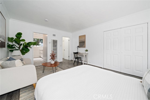 617 Cedar Avenue, Long Beach CA: https://media.crmls.org/medias/92574427-22e8-4330-8dd0-1b6300435769.jpg