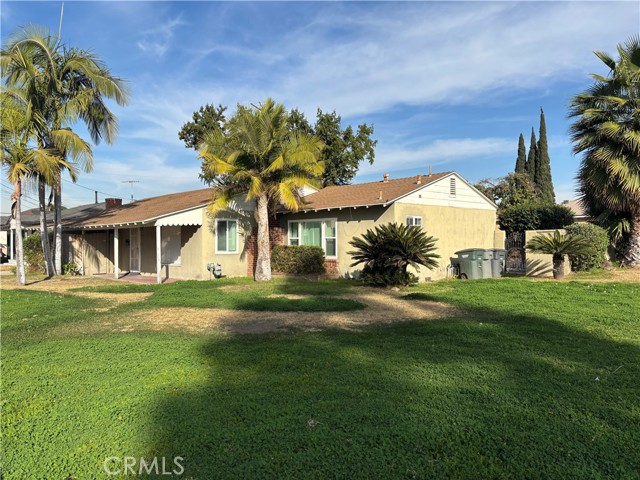 Detail Gallery Image 1 of 12 For 6302 Los Robles Ave, Buena Park,  CA 90621 - 3 Beds | 2 Baths