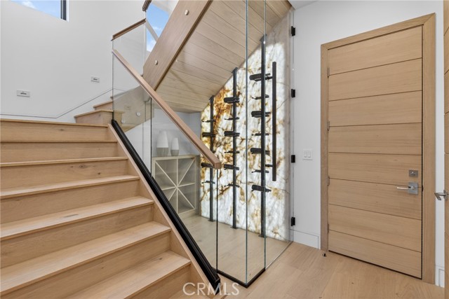 Detail Gallery Image 20 of 58 For 520 11th St, Huntington Beach,  CA 92648 - 3 Beds | 3/1 Baths