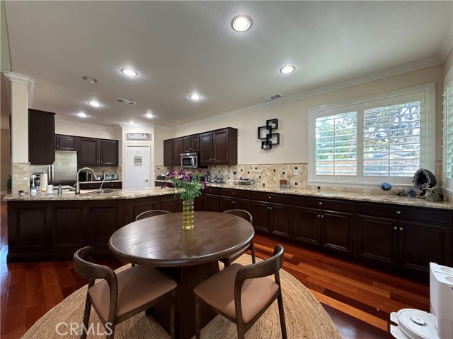 Detail Gallery Image 15 of 50 For 12210 Vista Ct, Chino,  CA 91710 - 3 Beds | 2 Baths