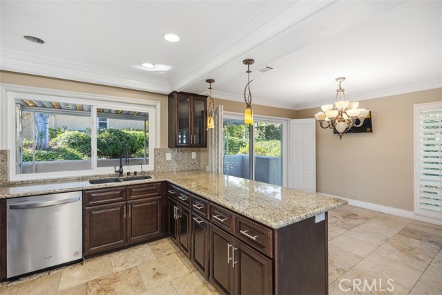 Detail Gallery Image 15 of 33 For 5011 Duverney, Laguna Woods,  CA 92637 - 2 Beds | 2 Baths