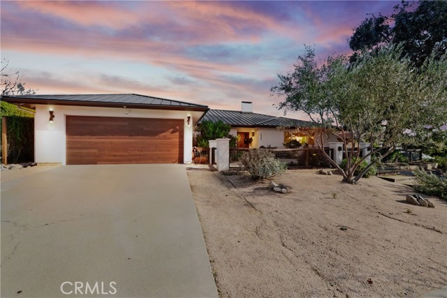 Front Image Thumbnail for CRCV25282481