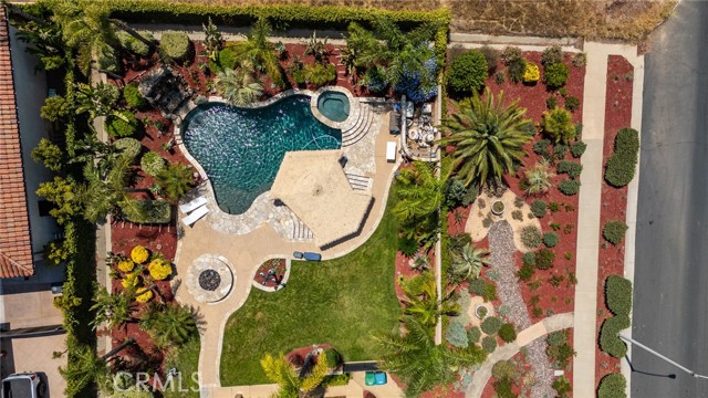 1180 Cleveland Way, Corona CA: https://media.crmls.org/medias/9259288a-190b-4b19-8840-35a60f8b16c8.jpg