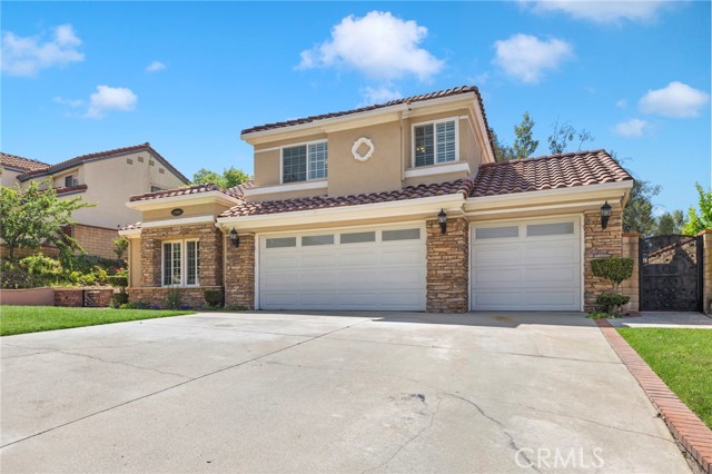 2304 Trickling Creek Drive, La Verne CA: https://media.crmls.org/medias/9259bfff-1e95-4f56-83b8-90e946fb980b.jpg
