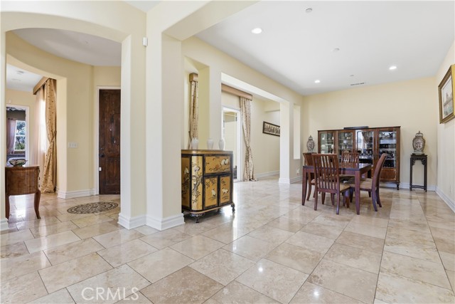 Detail Gallery Image 3 of 42 For 13590 Herrick, –,  CA 91342 - 4 Beds | 5 Baths