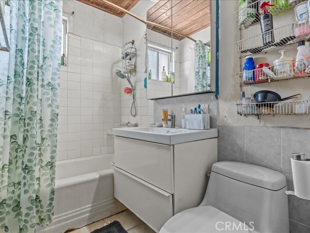 Detail Gallery Image 19 of 44 For 13079 Daventry St, Pacoima,  CA 91331 - 2 Beds | 1 Baths